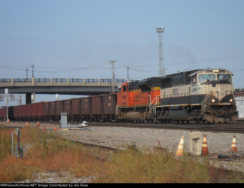 BNSF 9633 South